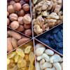 Набор круглый натуральные орехи и изюм 700 г